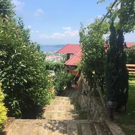 Menzara Konaklama *